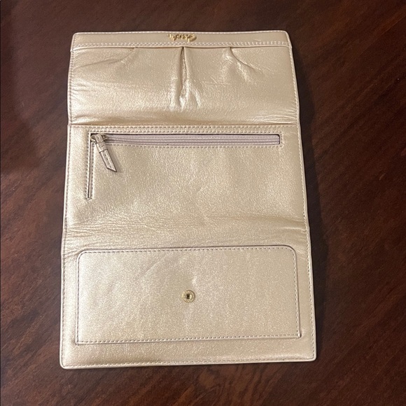 Coach - Picture 9 of 13